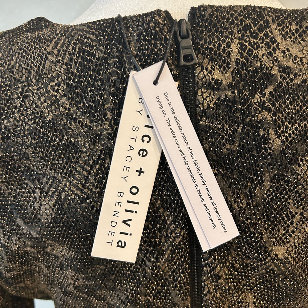 New Alice and Olivia dress - Picture 7 of 11